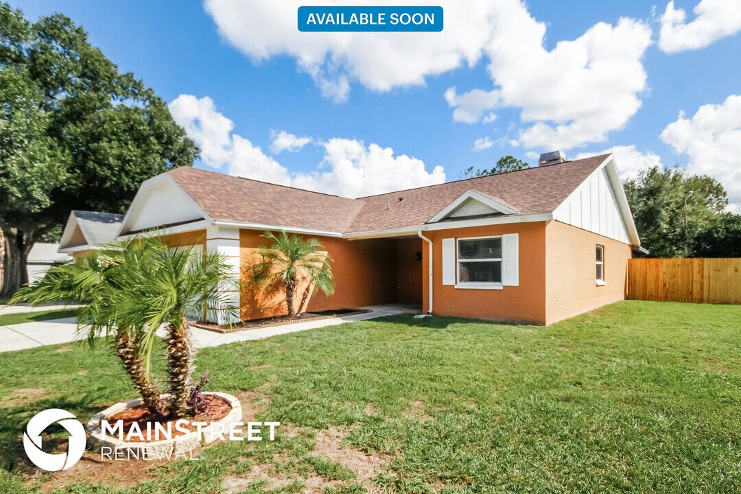 4609 N Country Hills Ct in Plant City, FL - Building Photo