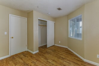 The Edge in Sacramento, CA - Foto de edificio - Interior Photo