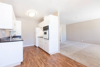 Atrium Court in Mountain View, CA - Building Photo - Other