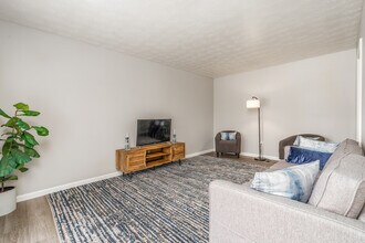 Summit Park Apartments in Columbus, OH - Foto de edificio - Interior Photo