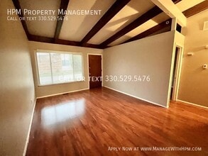 873 Bryant Ave in Berea, OH - Building Photo - Building Photo