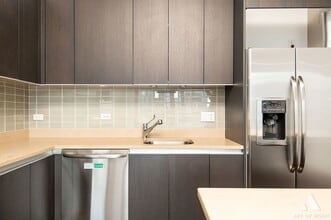 600 N Fairbanks Ct in Chicago, IL - Foto de edificio - Building Photo