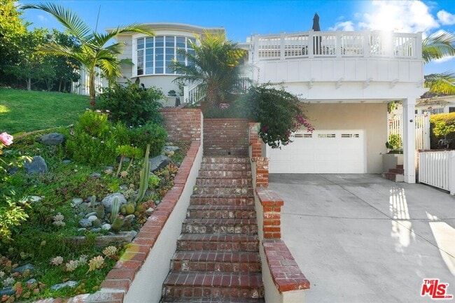 314 S Glenroy Ave in Los Angeles, CA - Building Photo - Building Photo