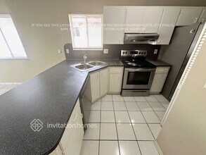 3154 W 77th Pl in Hialeah, FL - Building Photo - Building Photo