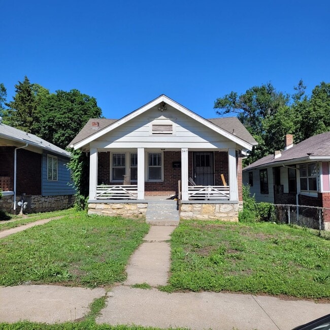 property at 3417 Monroe Ave