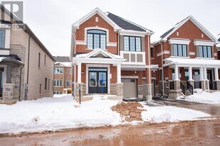 3216 Meadowridge Dr in Oakville, ON - Building Photo
