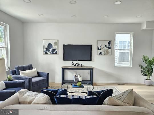 property at 2932 Yost Pl NE