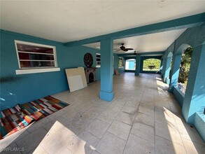 1320 St Clair Shores Rd in Naples, FL - Building Photo - Building Photo