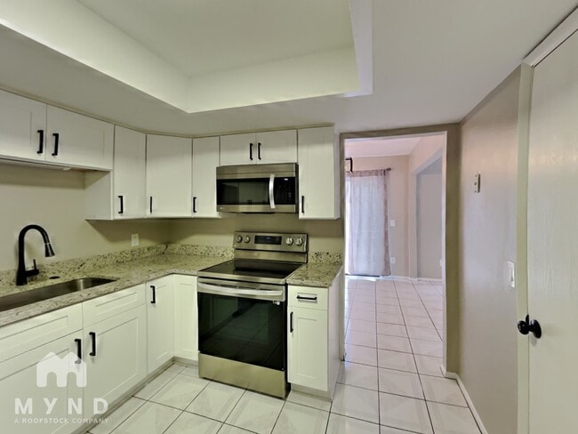 5403 Decatur St in Orlando, FL - Foto de edificio - Building Photo