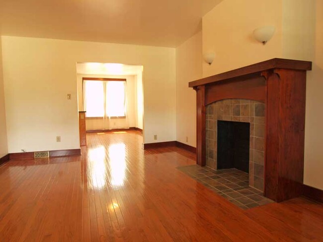 property at 1634 Aurelius St