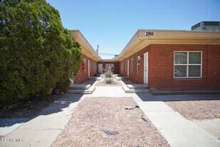 2866 Grant Ave in El Paso, TX - Building Photo