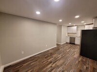 6289 Robinson Rd, Unit 4 photo'