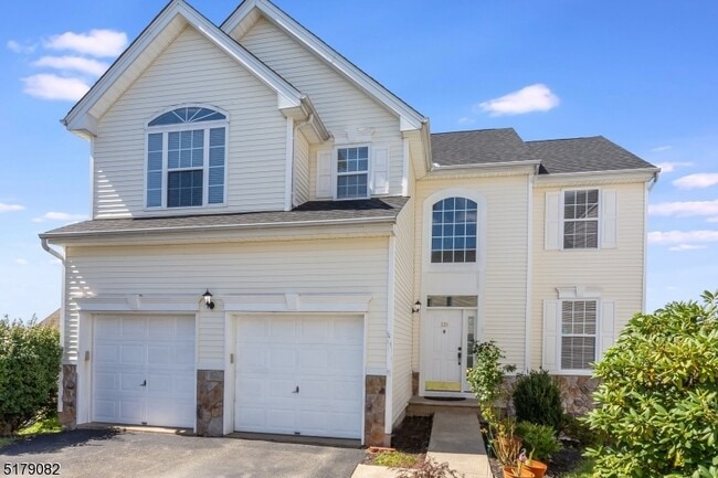 property at 135 Winding Hill Dr