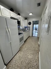 4476 E 9th Ln in Hialeah, FL - Building Photo - Building Photo