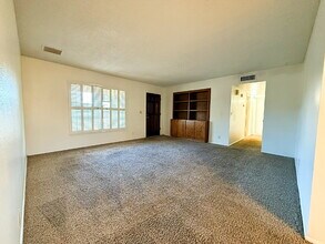 714 E Via Elena St in Goodyear, AZ - Building Photo - Building Photo