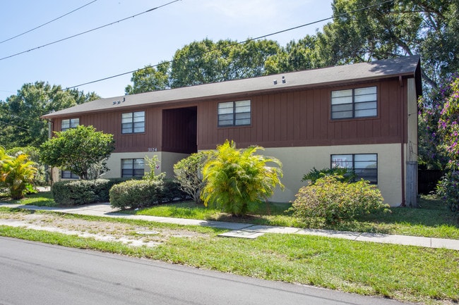 3124 W Sligh Ave in Tampa, FL - Building Photo - Building Photo