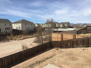 2274 Streambank Dr in Colorado Springs, CO - Building Photo - Building Photo