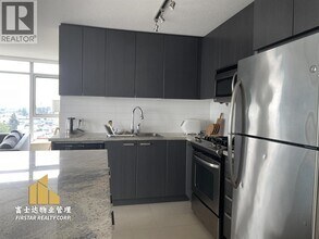 6688 Arcola St in Burnaby, BC - Building Photo - Building Photo