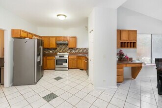 2670 Pecos Cir in Montgomery, IL - Building Photo - Building Photo