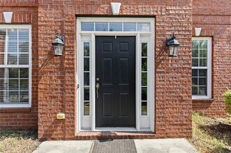 4831 Edinburgh Dr in Smyrna, GA - Building Photo - Building Photo