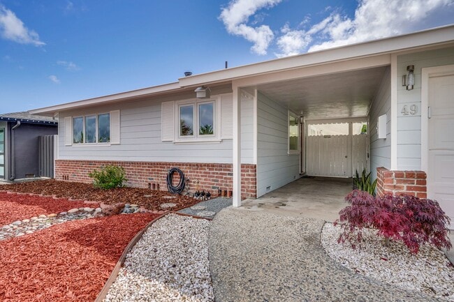 49 Michael Way in Santa Clara, CA - Building Photo - Building Photo