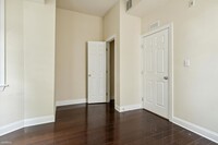 1832 N 18th St photo'