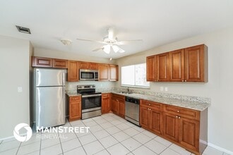 6825 Appomattox Dr in North Port, FL - Building Photo - Building Photo