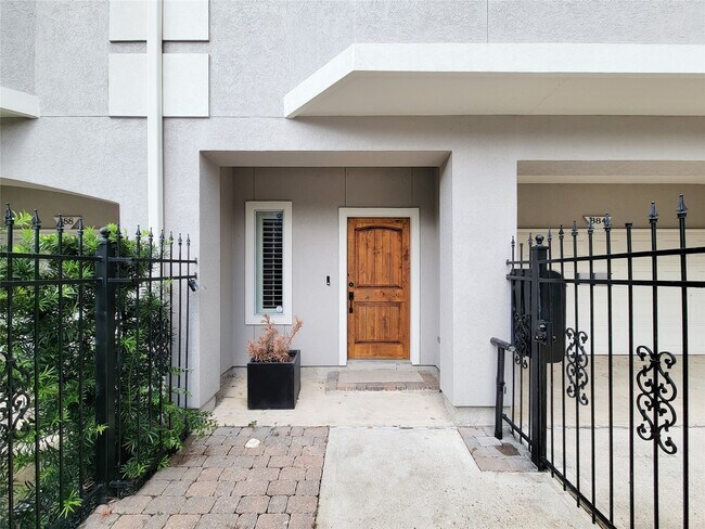 884 Detering St in Houston, TX - Building Photo - Building Photo