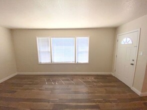 149 S Maddux Dr in Reno, NV - Building Photo - Building Photo