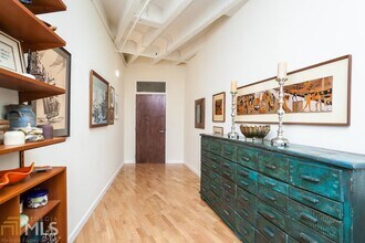 805 Peachtree St NE-Unit -212 in Atlanta, GA - Building Photo - Building Photo