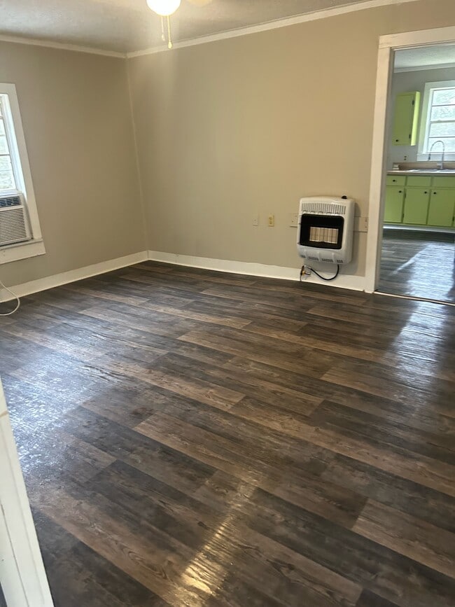 155 W 10th St in Pontotoc, MS - Building Photo - Building Photo