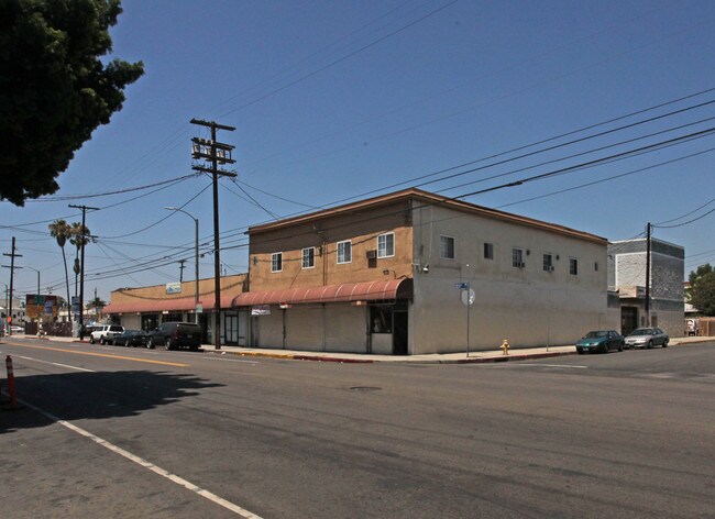 1035-1051 Venice Blvd in Los Angeles, CA - Building Photo - Building Photo