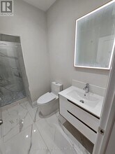 41 Sugarbush Square in Toronto, ON - Building Photo - Building Photo