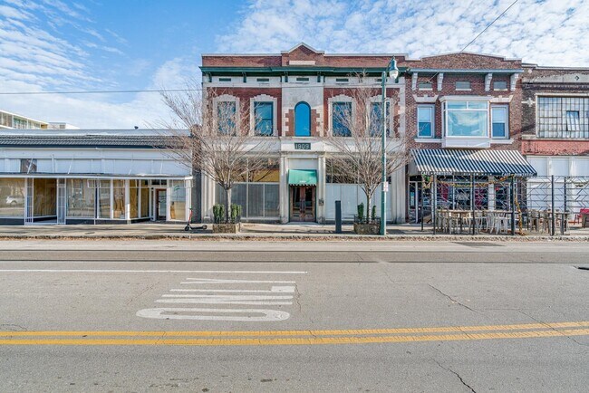 310 S Main St in Memphis, TN - Building Photo - Building Photo
