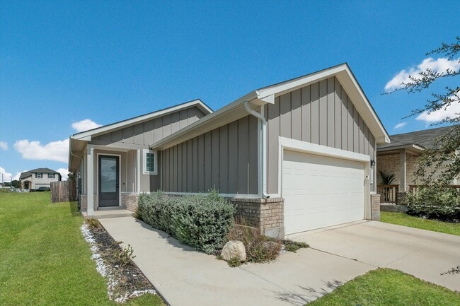 13249 Fantine Flds in San Antonio, TX - Building Photo - Building Photo