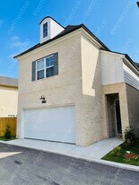 2656 Lakevilla Dr in Nashville, TN - Building Photo