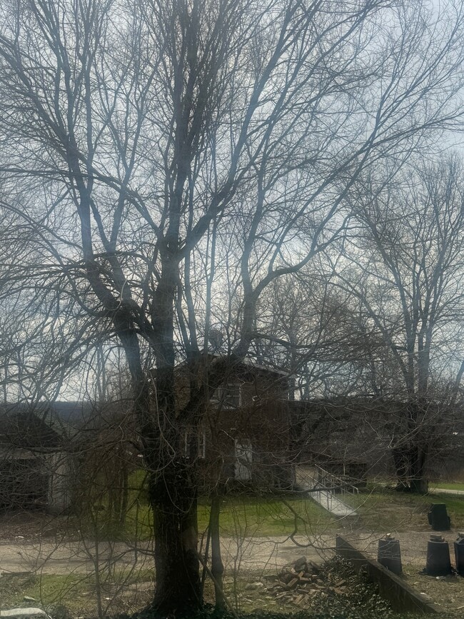 2310 Jenny Lind St in McKeesport, PA - Building Photo - Building Photo