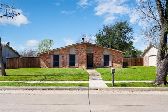 property at 6641 Catalpa Trail