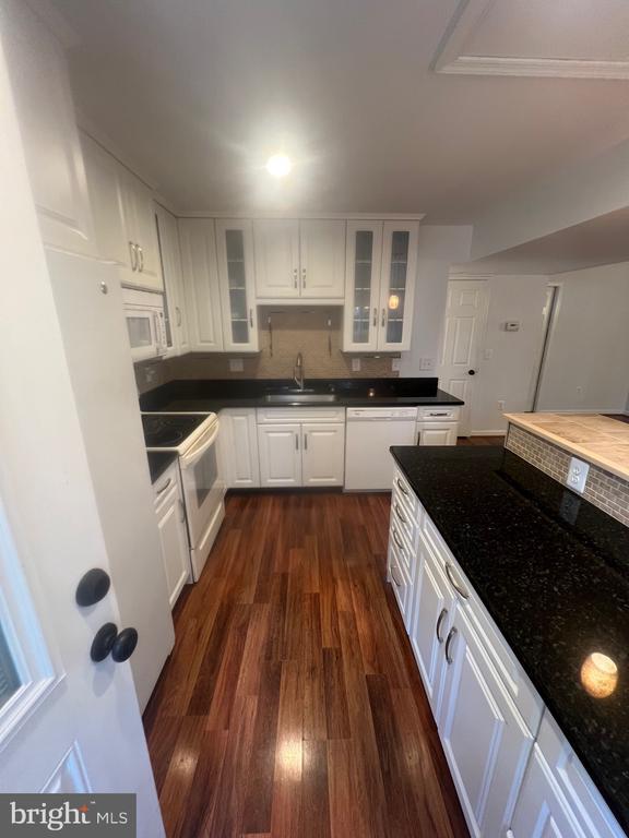 313 Bucknell Cir in Waldorf, MD - Building Photo - Building Photo