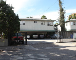 1345-1347 N Las Palmas Ave in Los Angeles, CA - Foto de edificio - Building Photo