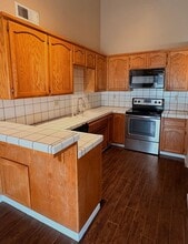 412 Chaffee Ln in Waterford, CA - Building Photo - Building Photo