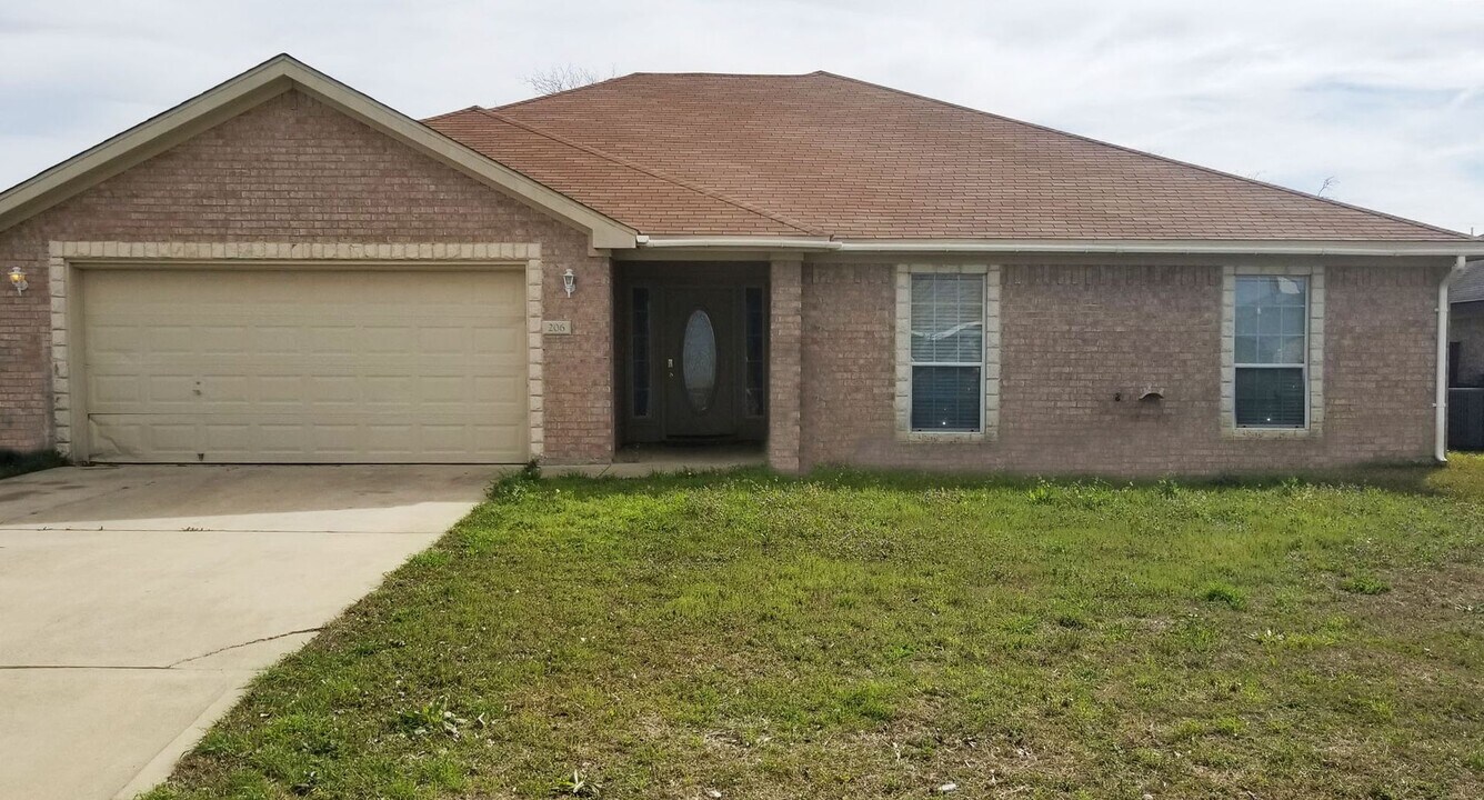 206 Nolan Ridge Dr in Nolanville, TX - Building Photo