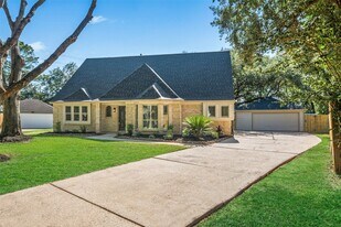 19507 Evening Shades Ct in Humble, TX - Building Photo