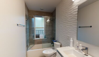 8 Strathmore Rd in Brookline, MA - Building Photo - Building Photo
