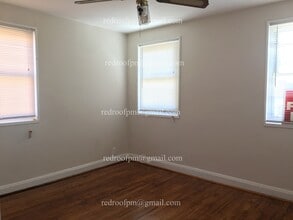 1216 N Augusta Ave in Baltimore, MD - Foto de edificio - Building Photo