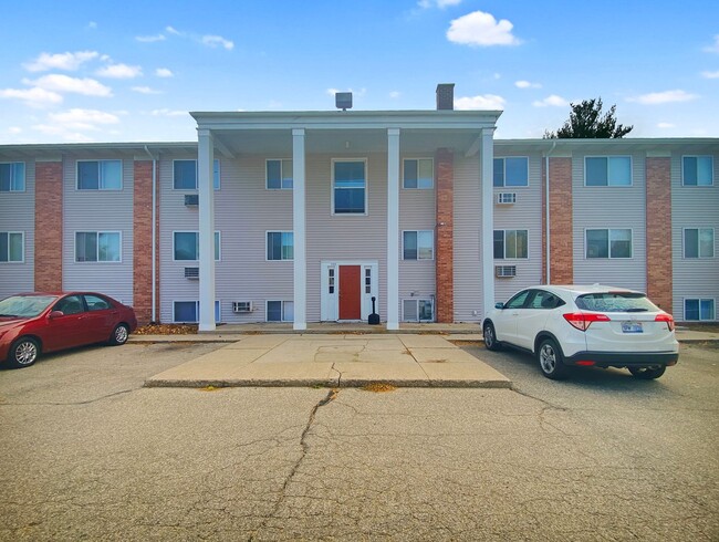 property at 531 W 20th St