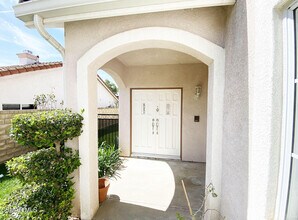 1420 Sapphire Dragon St in Thousand Oaks, CA - Building Photo - Building Photo