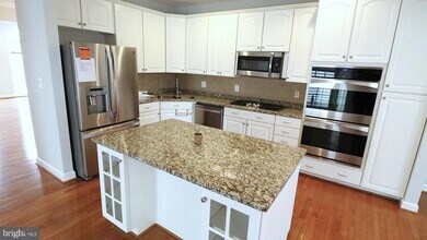 7228 Fair Oak Dr in Severn, MD - Building Photo - Building Photo