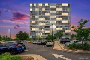 3100 E Cherry Creek S Dr in Denver, CO - Building Photo