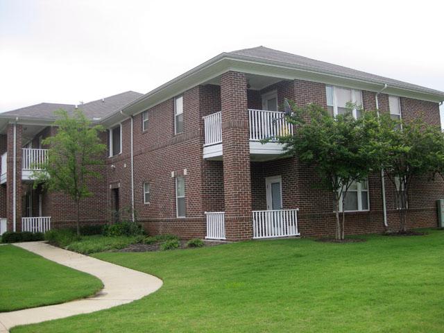 The Metropolitan and Greenlaw Place Apartm... in Memphis, TN - Foto de edificio - Building Photo